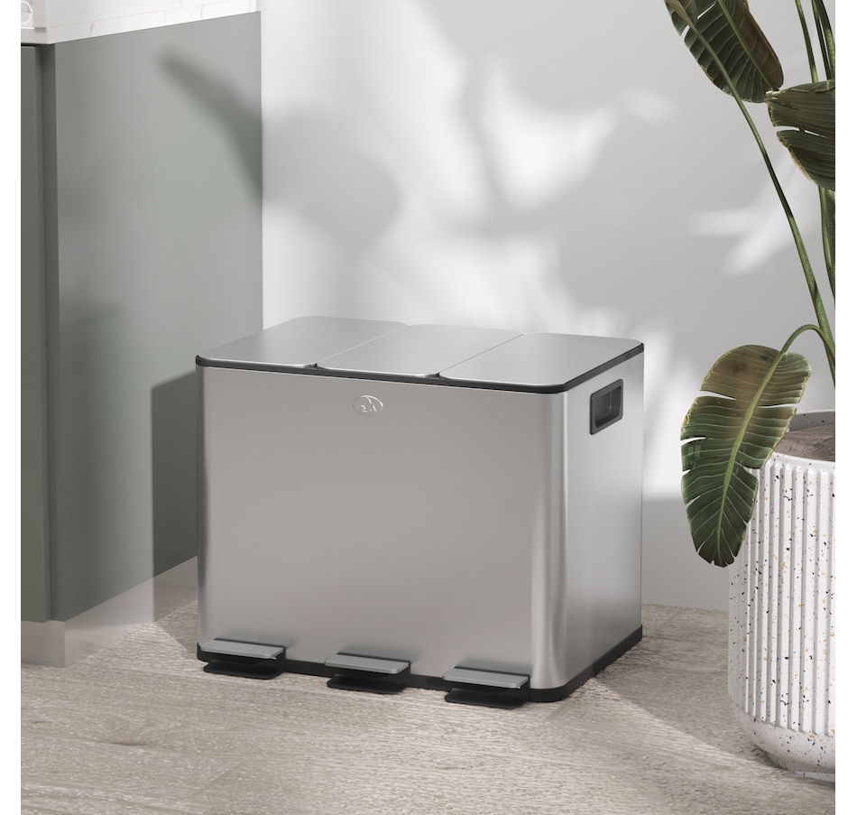 Image 934637_ALTMORE25.jpg, Product 934-637 / Price $103.99 - $204.99, HOMCOM Trash Can, Garbage Can with Soft Close Lid from HOMCOM on TSC.ca's Kitchen department