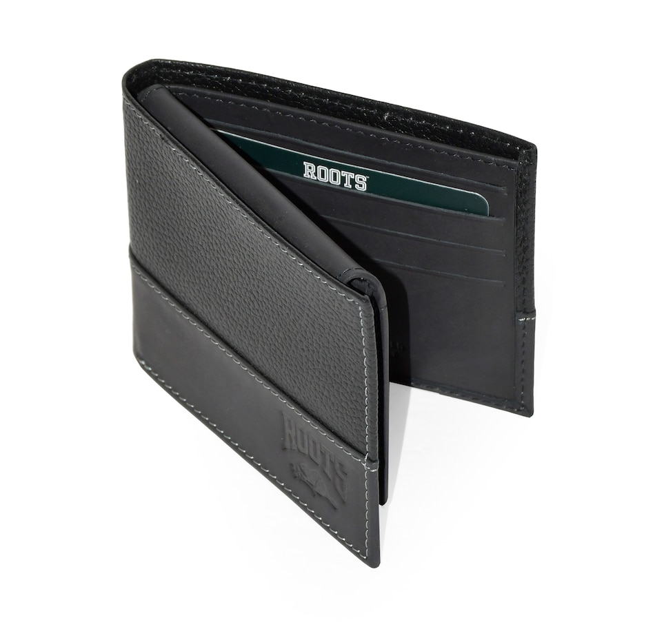 Image 937063_ALTMORE2.jpg, Product 937-063 / Price $88.00, Men Slim Top Flap Non Removable from ROOTS on TSC.ca's Fashion department