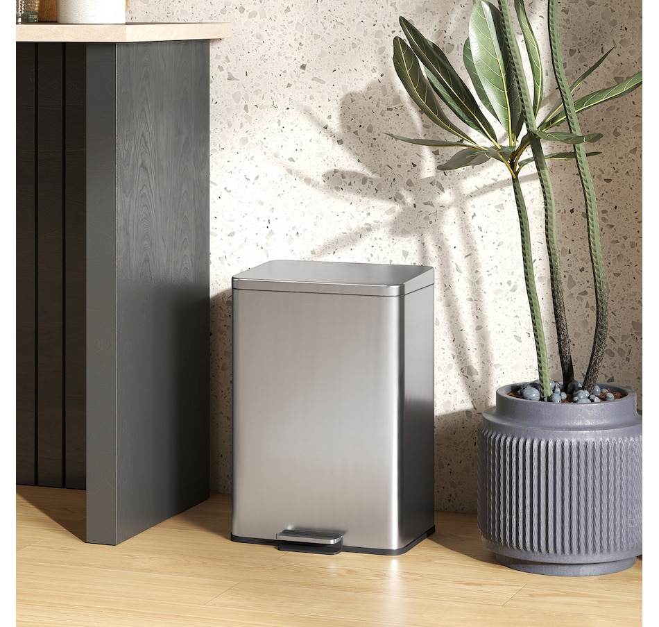 Image 961274_ALTMORE17.jpg, Product 961-274 / Price $74.99 - $76.99, HOMCOM 5.3 Gallon/20 L Garbage Can, Trash Bin with Soft Close Lid from HOMCOM on TSC.ca's Kitchen department