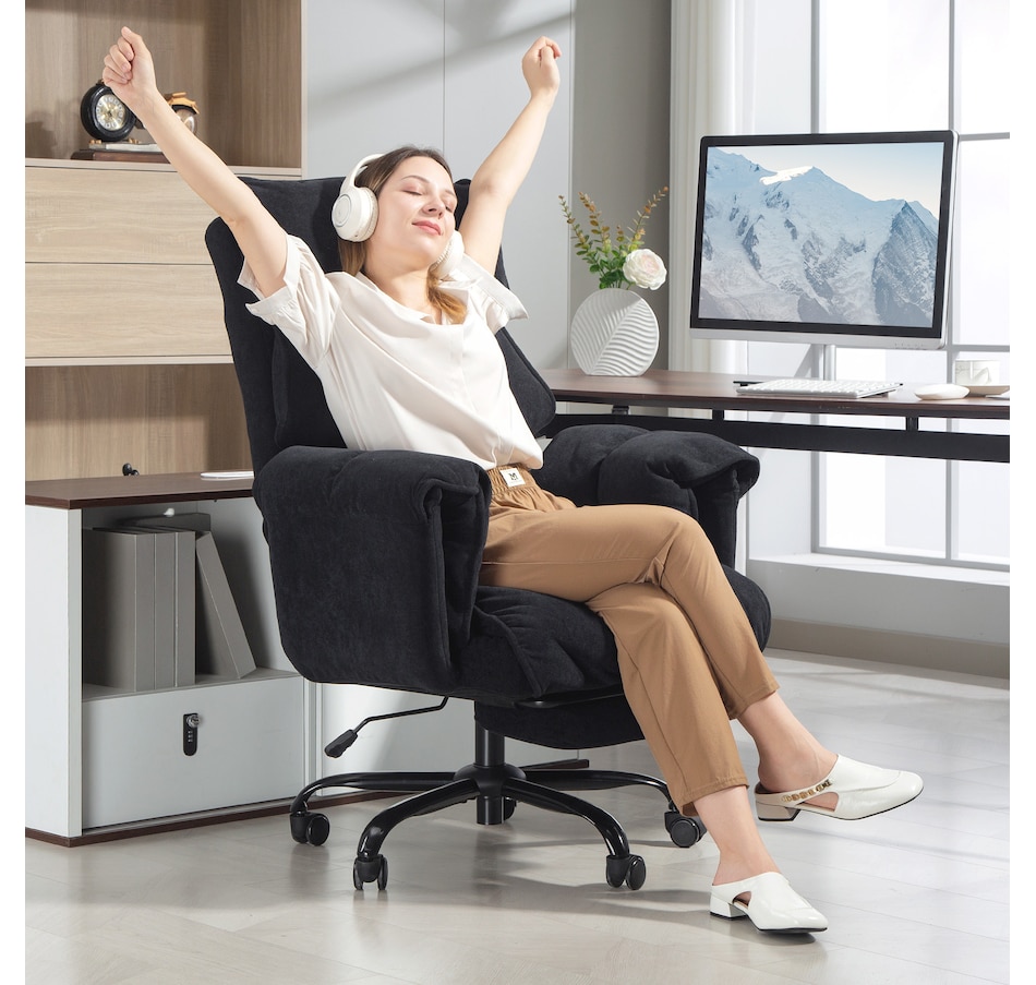 Image 961286_ALTMORE8.jpg, Product 961-286 / Price $264.99, HOMCOM Office Chair w/ Footrest Reclining Computer Desk Chair, Black from HOMCOM on TSC.ca's Home & Garden department