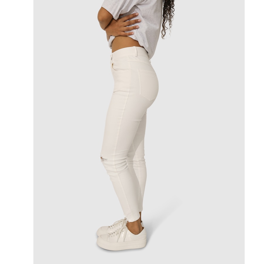 Image 966496_ALTMORE3.jpg, Product 966-496 / Price $71.97, belle & bloom Skinny Dip Jeans from belle & bloom on TSC.ca's Fashion department