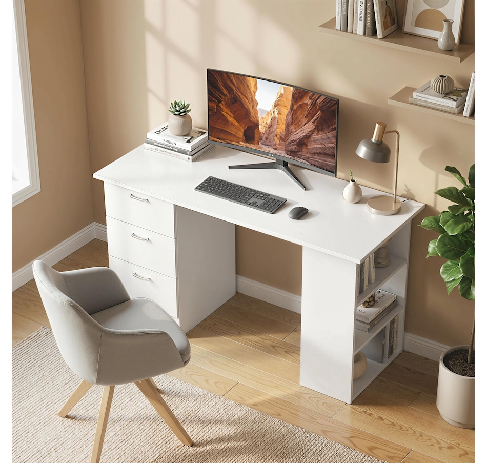 Image 976670_ALTMORE26.jpg, Product 976-670 / Price $134.99 - $166.99, HOMCOM Computer Desk 47 Inches Home Office Desk Study Writing Table from HOMCOM on TSC.ca's Home & Garden department