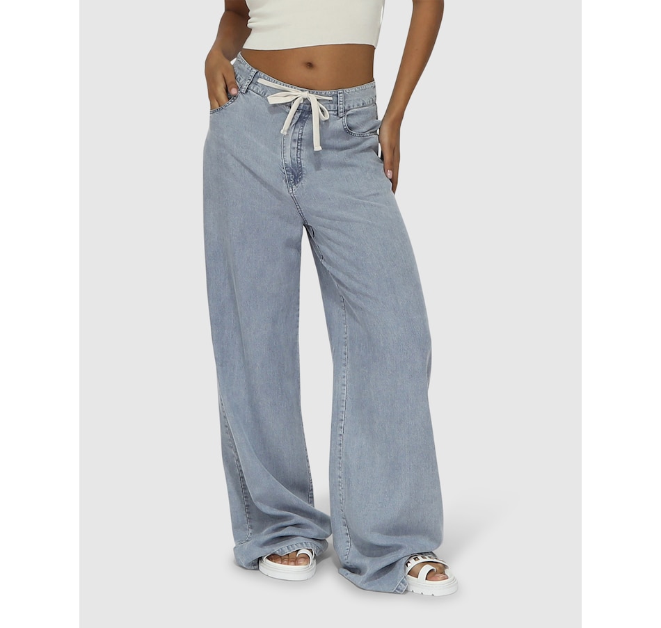Image 978436_ALTMORE3.jpg, Product 978-436 / Price $64.98, belle & bloom Set On You Wide Leg Pant from belle & bloom on TSC.ca's Fashion department