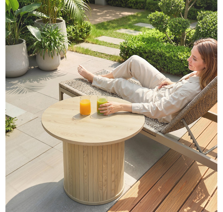 Image 982457_ALTMORE8.jpg, Product 982-457 / Price $84.99, HOMCOM Round Coffee Table, Center Table w/ Slatted Column Base from HOMCOM on TSC.ca's Home & Garden department