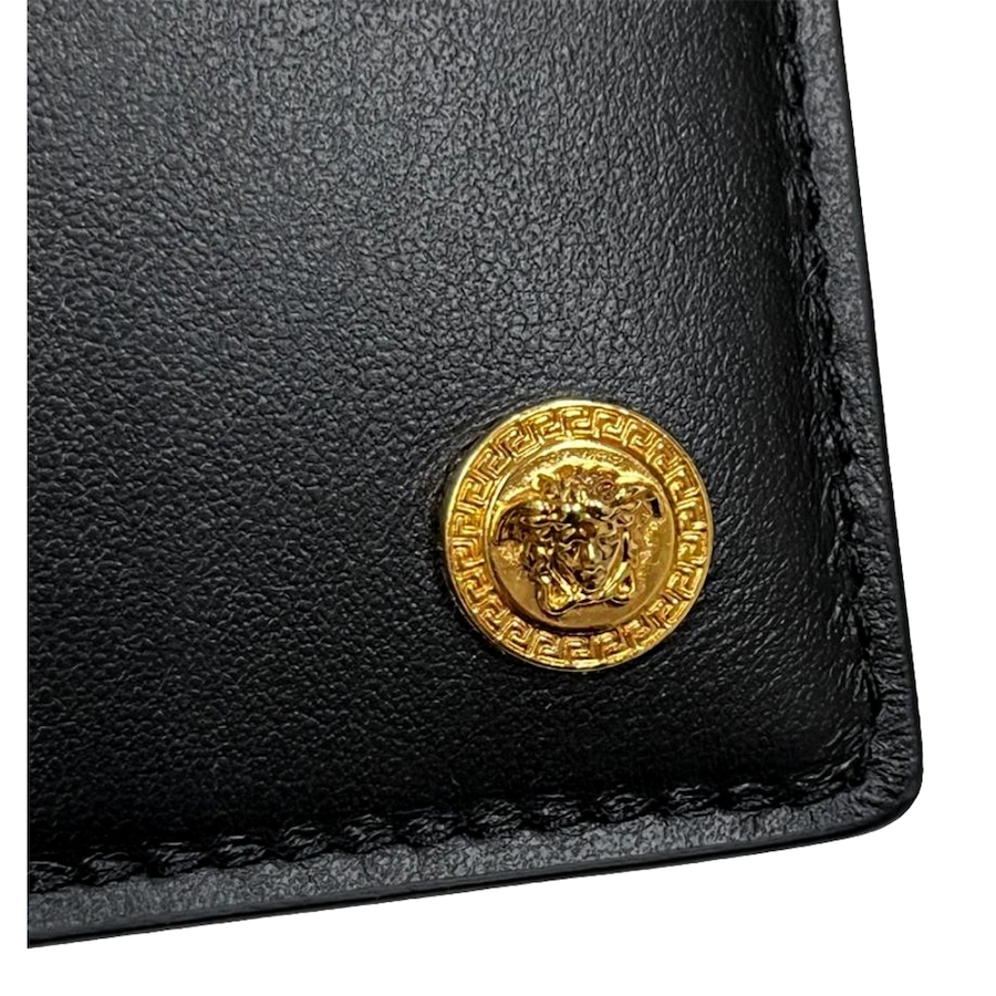 Image 982741_ALTMORE3.jpg, Product 982-741 / Price $716.00, Versace La Medusa Black Calfskin Leather Bifold Wallet from Versace on TSC.ca's Fashion department