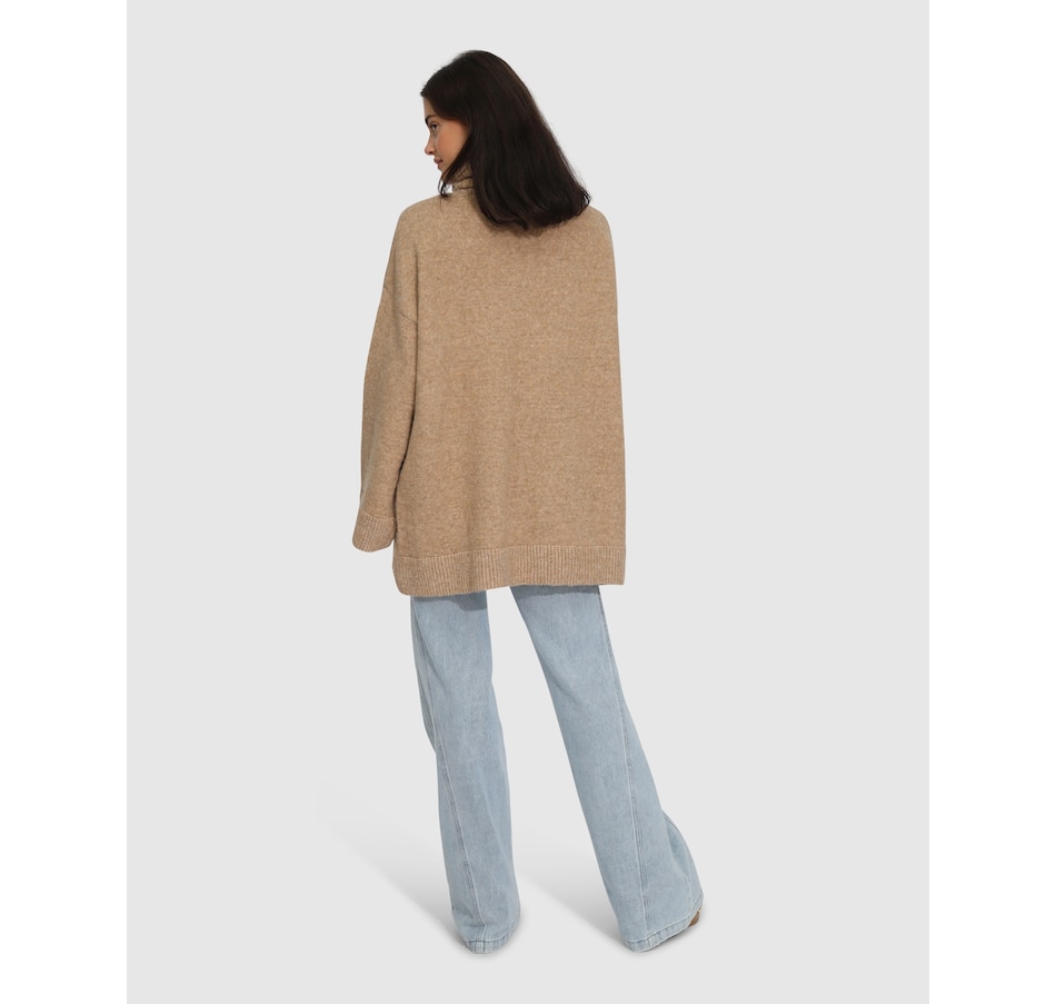 Image 987169_ALTMORE10.jpg, Product 987-169 / Price $64.98 - $90.96, Belle & Bloom Cuddle Me Oversized Tunic Sweater from belle & bloom on TSC.ca's Fashion department