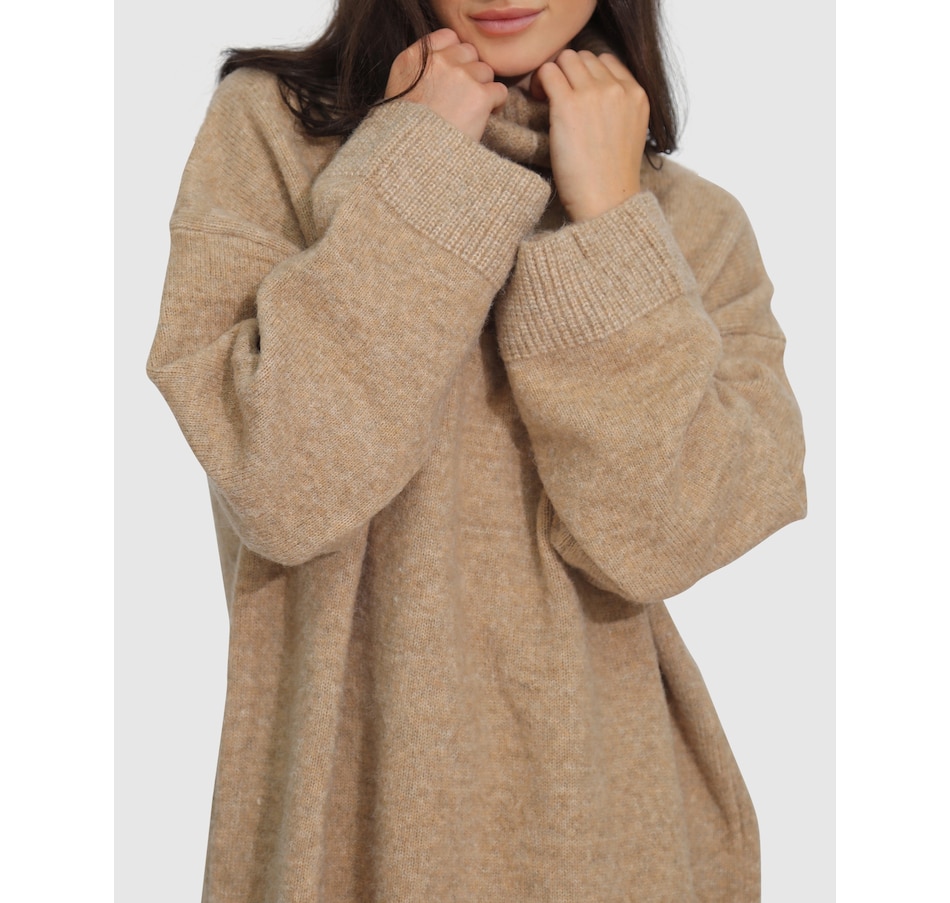 Image 987169_ALTMORE12.jpg, Product 987-169 / Price $64.98 - $90.96, Belle & Bloom Cuddle Me Oversized Tunic Sweater from belle & bloom on TSC.ca's Fashion department