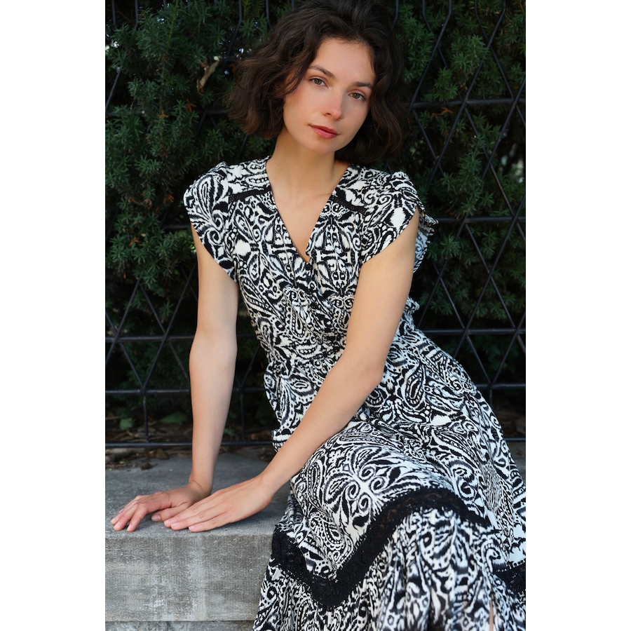 Image 988501_ALTMORE4.jpg, Product 988-501 / Price $137.44, printed midi dress v neck short sleeve from ANNICK on TSC.ca's Fashion department