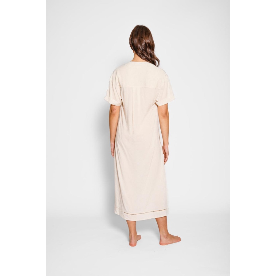 Image 992534_ALTMORE8.jpg, Product 992-534 / Price $115.00, Capri Travel Dress from Koy Resort on TSC.ca's Fashion department