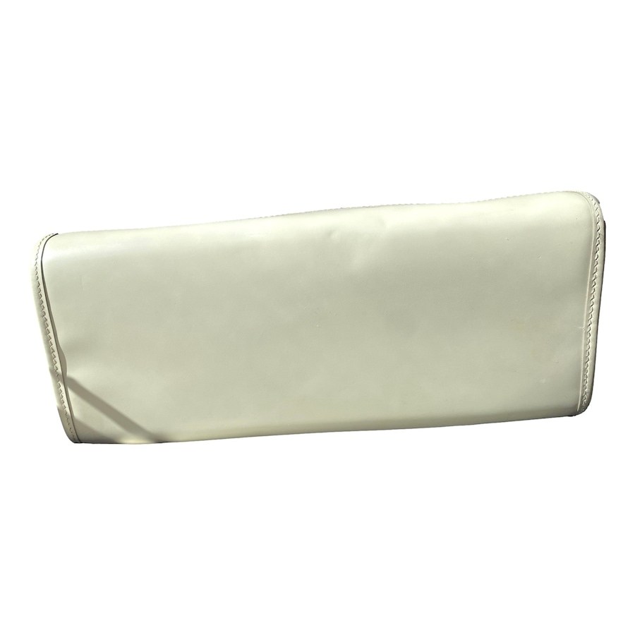 Image 993675_ALTMORE16.jpg, Product 993-675 / Price $2,377.00, Louis Vuitton Madeleine PM White Epi Leather Shoulder Bag (Pre-owned) from Louis Vuitton on TSC.ca's Fashion department