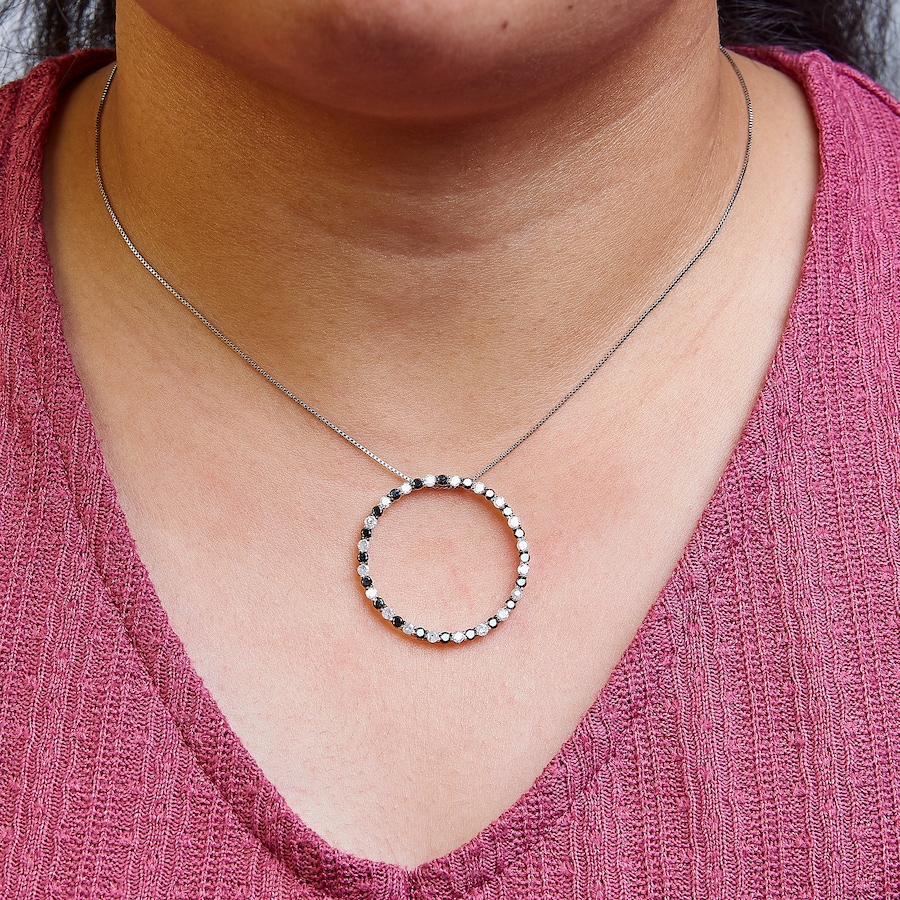 Image 998606_ALTMORE3.jpg, Product 998-606 / Price $830.25, Silver 2.0 Cttw Alternating Black and White Diamond Circle Pendant Necklace from Haus of Brilliance on TSC.ca's Jewellery department