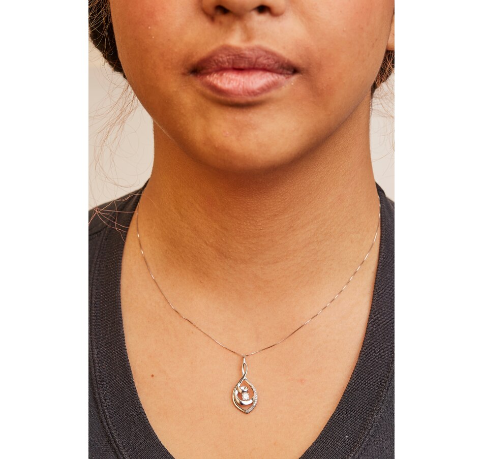 Image 998804_ALTMORE3.jpg, Product 998-804 / Price $2,150.00, 10K White Gold 1/4 Cttw Round Diamond Spiral Link Pendant Necklace from Haus of Brilliance on TSC.ca's Jewellery department